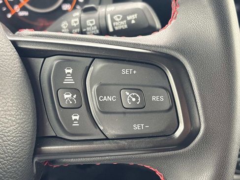 Used 2024 Jeep Wrangler Unlimited Rubicon image 29