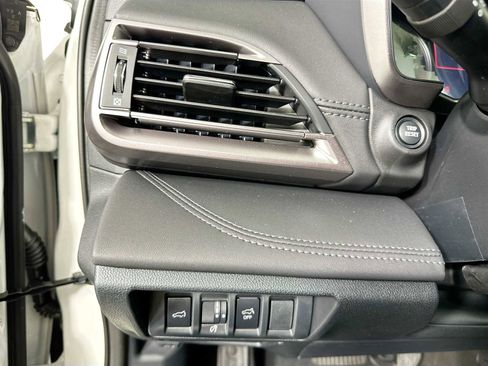 Certified 2025 Subaru Outback Limited w/ Popular Package #2 image 10