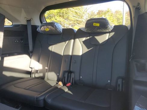 New 2026 Kia Sorento S w/ S Panoramic Sunroof Package image 10