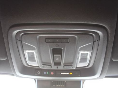 Used 2024 GMC Sierra 1500 AT4 w/ Technology Package AWD/4WD image 39