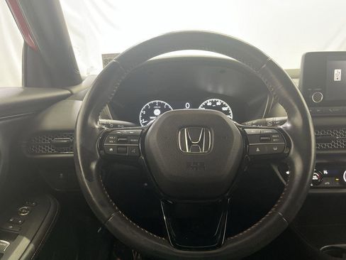 Used 2023 Honda HR-V Sport image 14