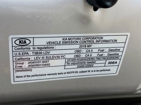 Used 2018 Kia Niro LX image 30