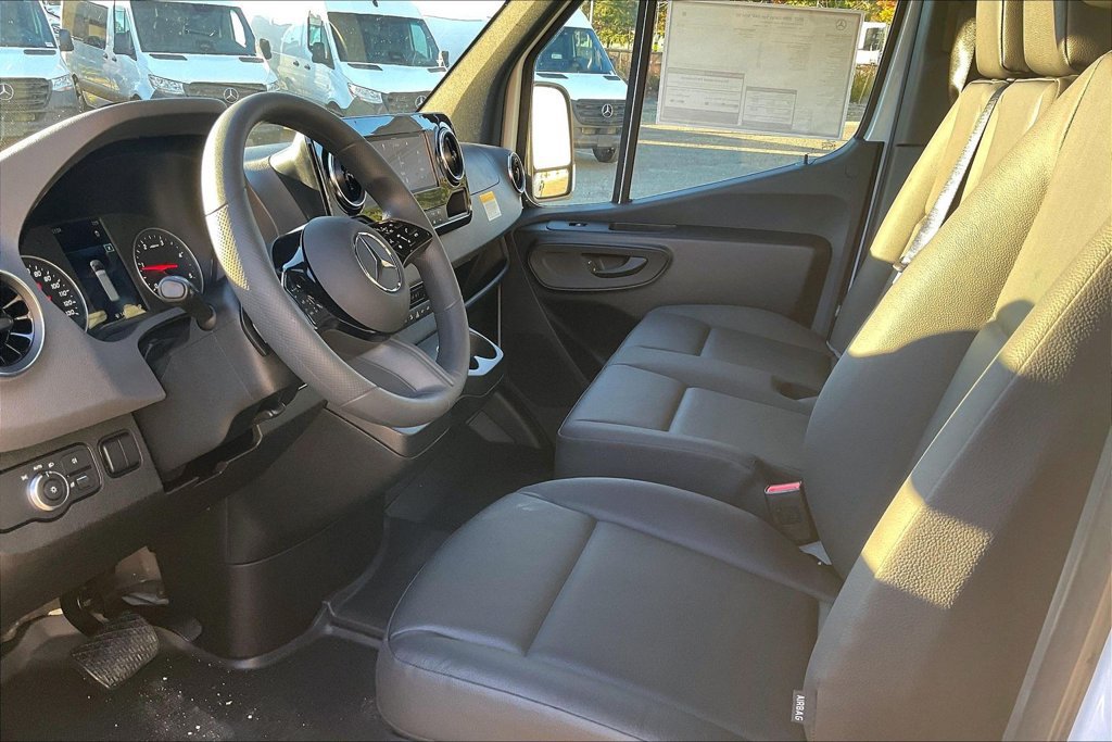 New 2027 Mercedes-Benz Sprinter 2500 image 8