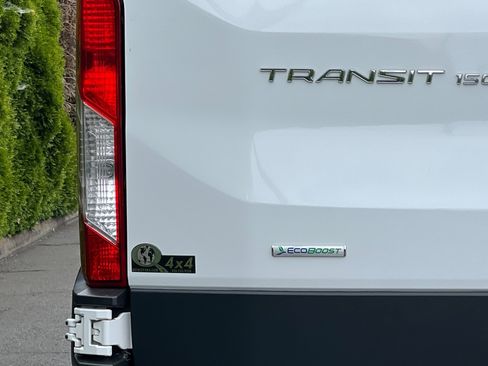 Used 2018 Ford Transit 150 XLT image 27
