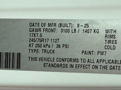 New 2025 Jeep Gladiator Sport AWD/4WD image 22