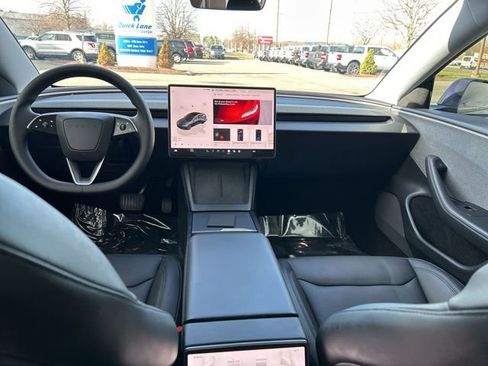 Used 2025 Tesla Model 3 Long Range image 15