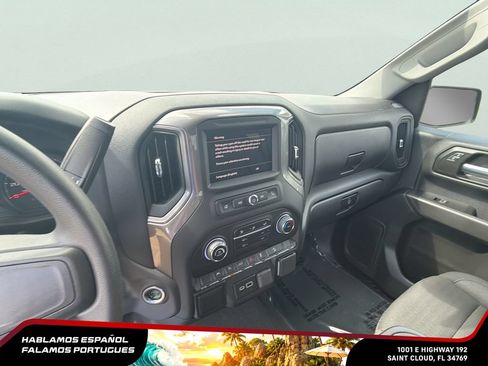 Used 2025 Chevrolet Silverado 1500 Custom Trail Boss AWD/4WD image 18
