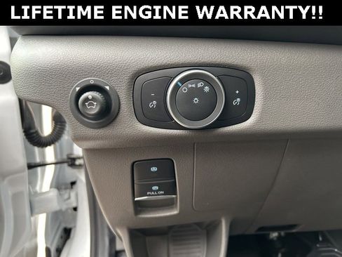 New 2025 Ford Transit 250 148 Medium Roof image 13