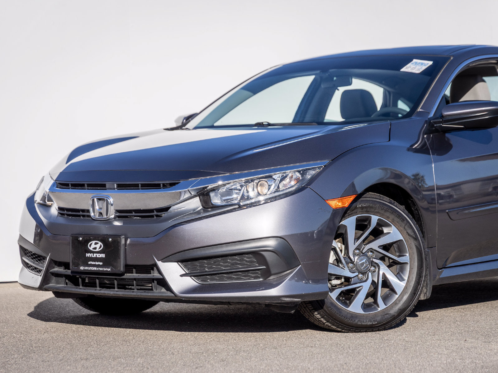 Used 2016 Honda Civic EX image 2