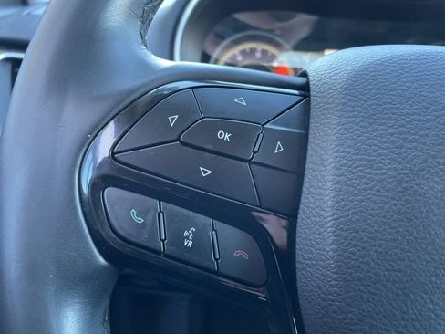 Used 2019 Jeep Cherokee Altitude image 17