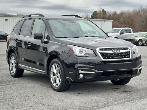 Used 2018 Subaru Forester 2.5i Touring image 3