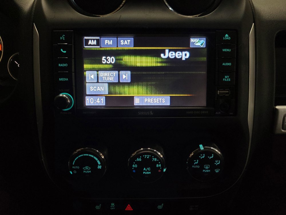 Used 2017 Jeep Compass High Altitude AWD/4WD image 25