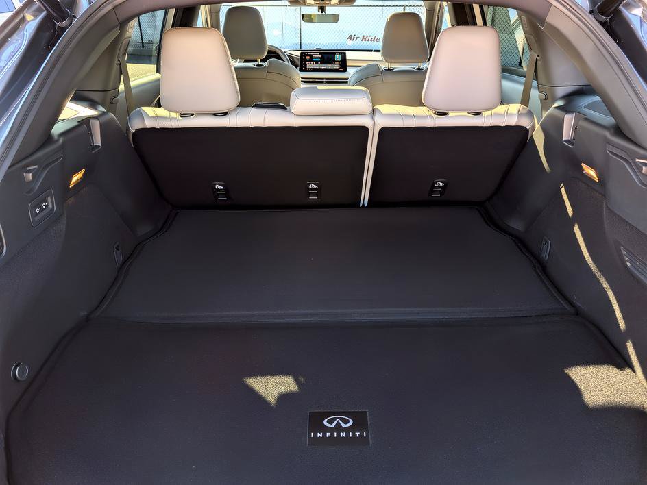 New 2027 INFINITI QX65 Luxe w/ Cargo Package AWD/4WD image 23