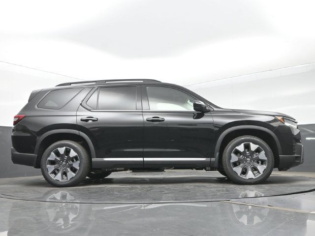 New 2026 Honda Pilot Touring image 25