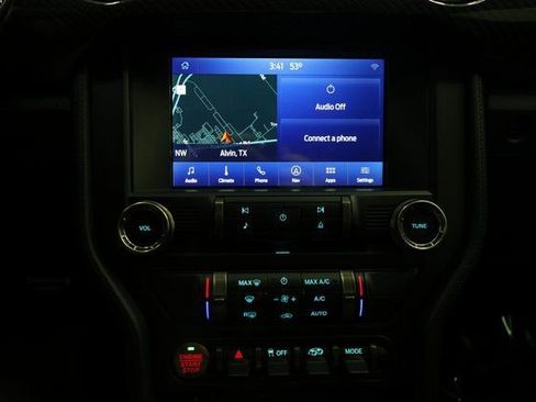 Used 2022 Ford Mustang Shelby GT500 w/ Carbon Fiber Track Pack image 98