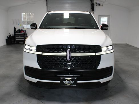 New 2025 Lincoln Navigator Reserve w/ Jet Appearance Package image 63