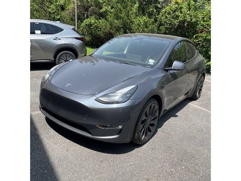 Used 2023 Tesla Model Y Performance AWD/4WD image 1