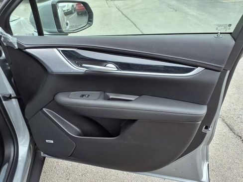 New 2025 Cadillac XT5 Premium Luxury image 25