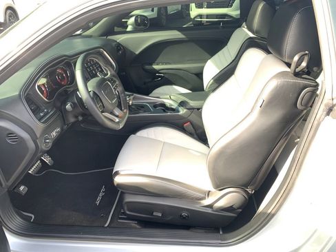 Used 2023 Dodge Challenger SRT Hellcat RWD image 17