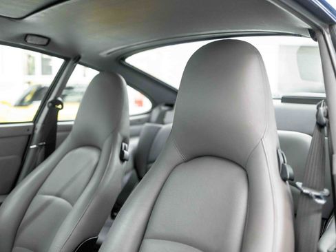 Used 1997 Porsche 911 Carrera RWD image 38