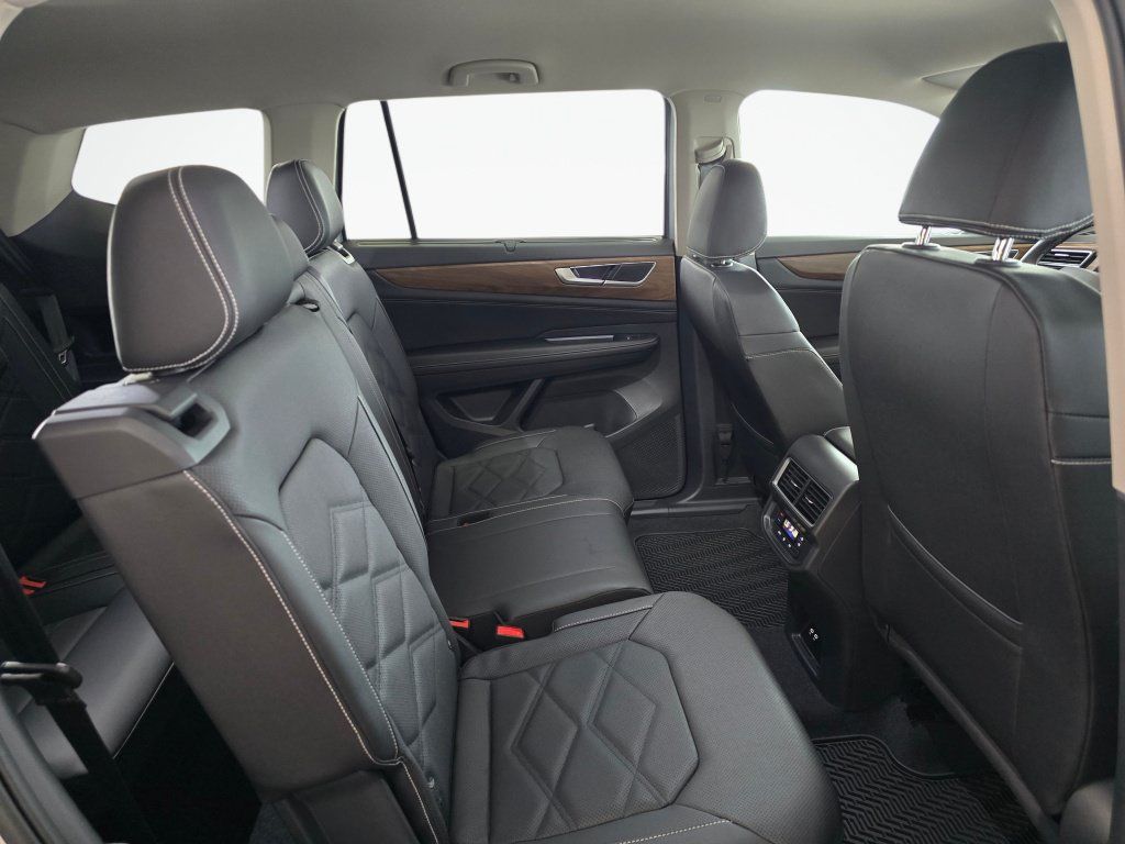 New 2026 Volkswagen Atlas SE AWD/4WD image 40