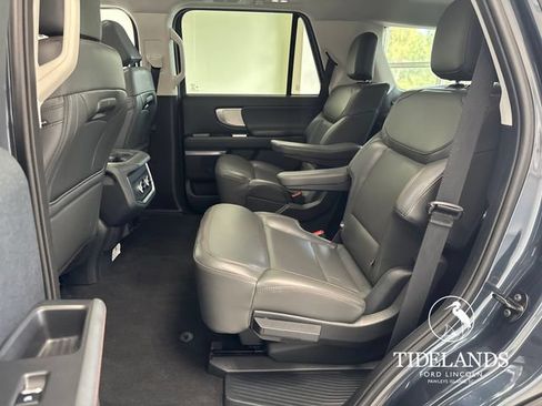 Certified 2025 Ford Expedition Active RWD image 30