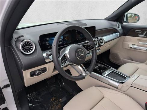 Certified 2026 Mercedes-Benz GLB 250 image 10