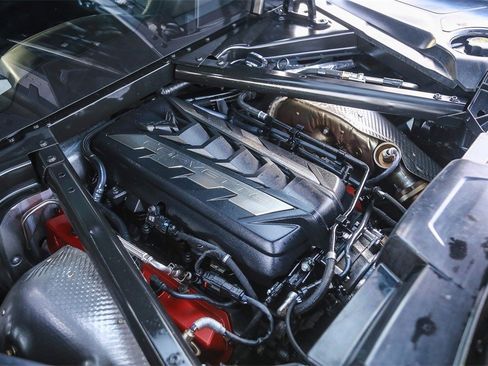 Used 2023 Chevrolet Corvette Stingray Coupe w/ Z51 Performance Package image 22