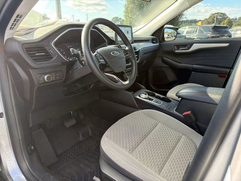 Used 2022 Ford Escape SE w/ Convenience Package AWD/4WD image 9