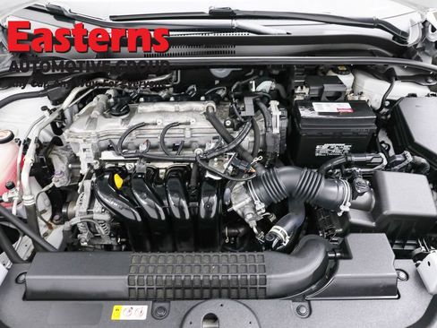 Used 2022 Toyota Corolla LE image 7