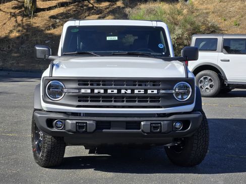 New 2026 Ford Bronco Big Bend w/ Black Diamond Package AWD/4WD image 13