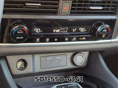 Used 2026 Nissan Rogue SV image 23