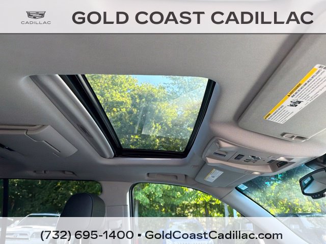 Used 2016 GMC Yukon XL Denali w/ Open Road Package AWD/4WD image 7