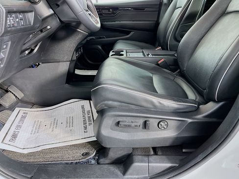 Used 2025 Honda Odyssey Touring image 28