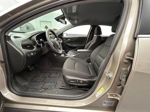 Used 2024 Chevrolet Malibu LT FWD image 44