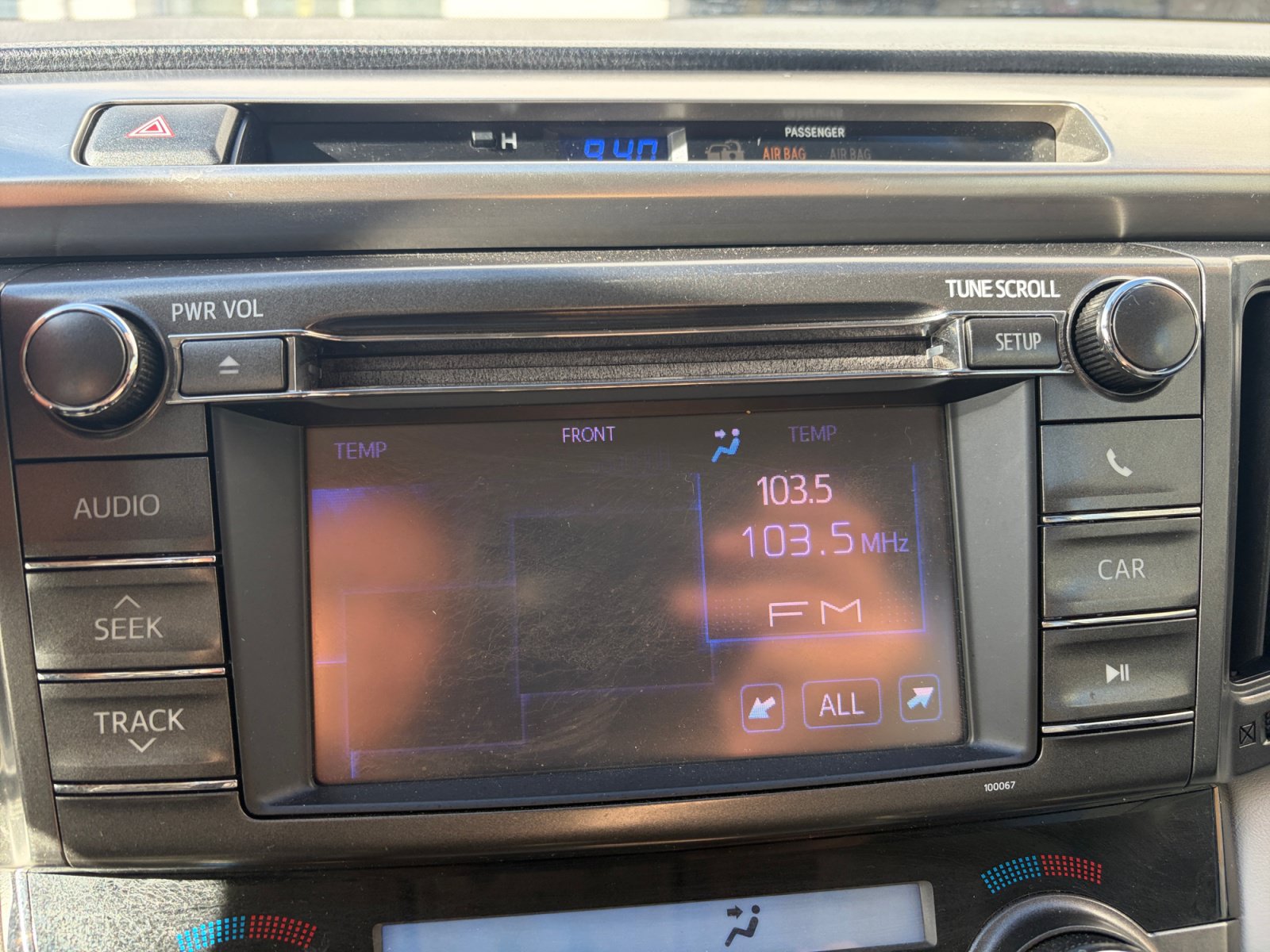 Used 2013 Toyota RAV4 Limited AWD/4WD image 19