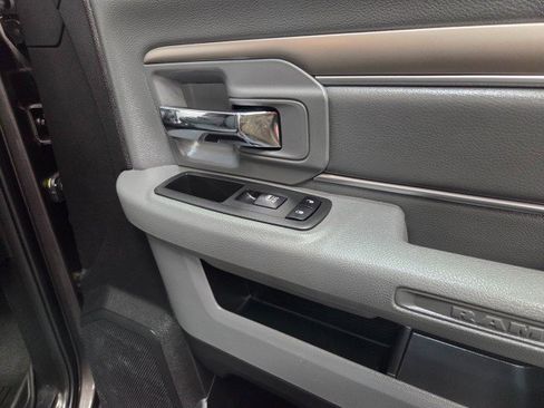 Used 2018 RAM 2500 Tradesman w/ Snow Chief Group image 35