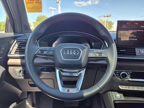 Certified 2025 Audi Q5 e Premium Plus w/ Premium Plus Package AWD/4WD image 13