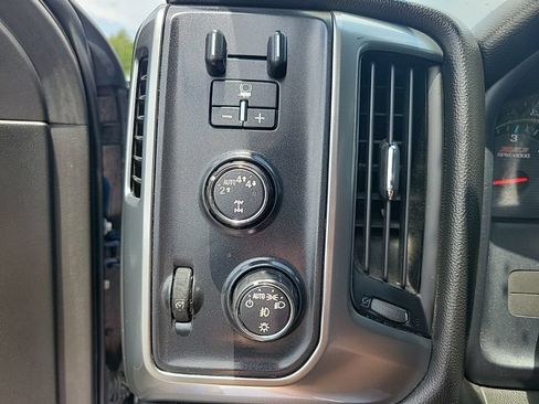 Used 2017 Chevrolet Silverado 1500 LT w/ All Star Edition AWD/4WD image 20