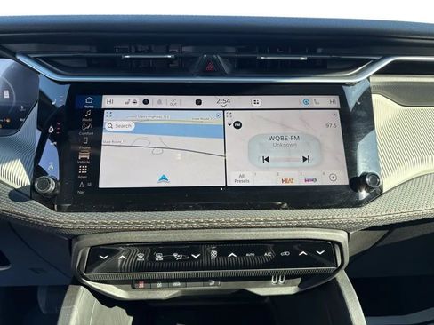 New 2026 Jeep Cherokee Limited AWD/4WD image 15