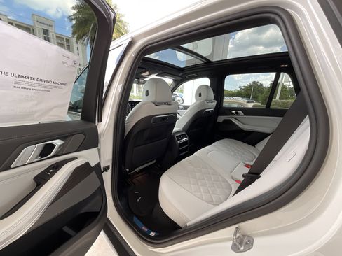 New 2026 BMW X5 sDrive40i image 24