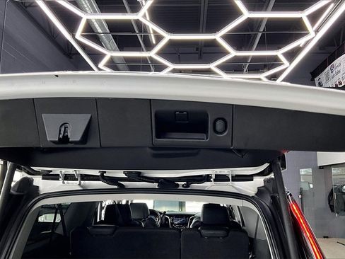 Used 2020 Cadillac Escalade ESV Luxury image 25