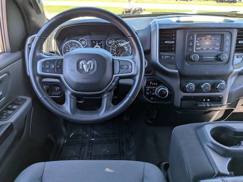 Used 2022 RAM 1500 Big Horn AWD/4WD image 22