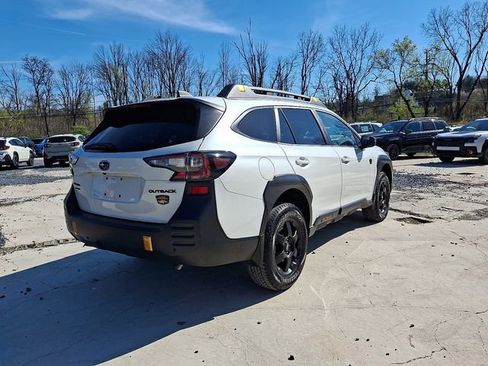 Certified 2025 Subaru Outback Wilderness AWD/4WD image 9