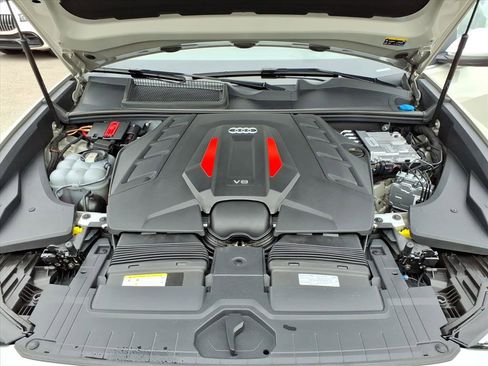 Certified 2023 Audi SQ8 Prestige w/ Prestige Package AWD/4WD image 10