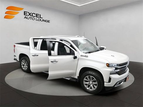 Used 2022 Chevrolet Silverado 1500 High Country w/ Safety Package II image 59