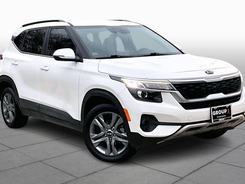 Used 2021 Kia Seltos S image 2