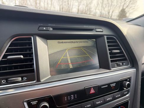 Used 2016 Hyundai Sonata Sport w/ Option Group 1V image 29