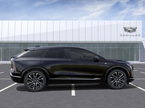 New 2025 Cadillac Optiq Sport 1 image 5