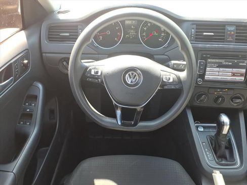 Used 2015 Volkswagen Jetta S w/ Welcome Package FWD image 30